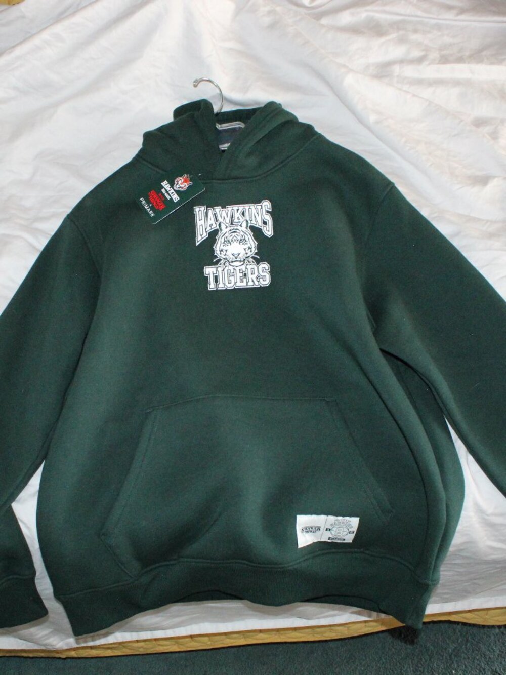 NWT Primark Stranger Things "Hawkins Tigers" Adult Hoodie Green Size Medium
